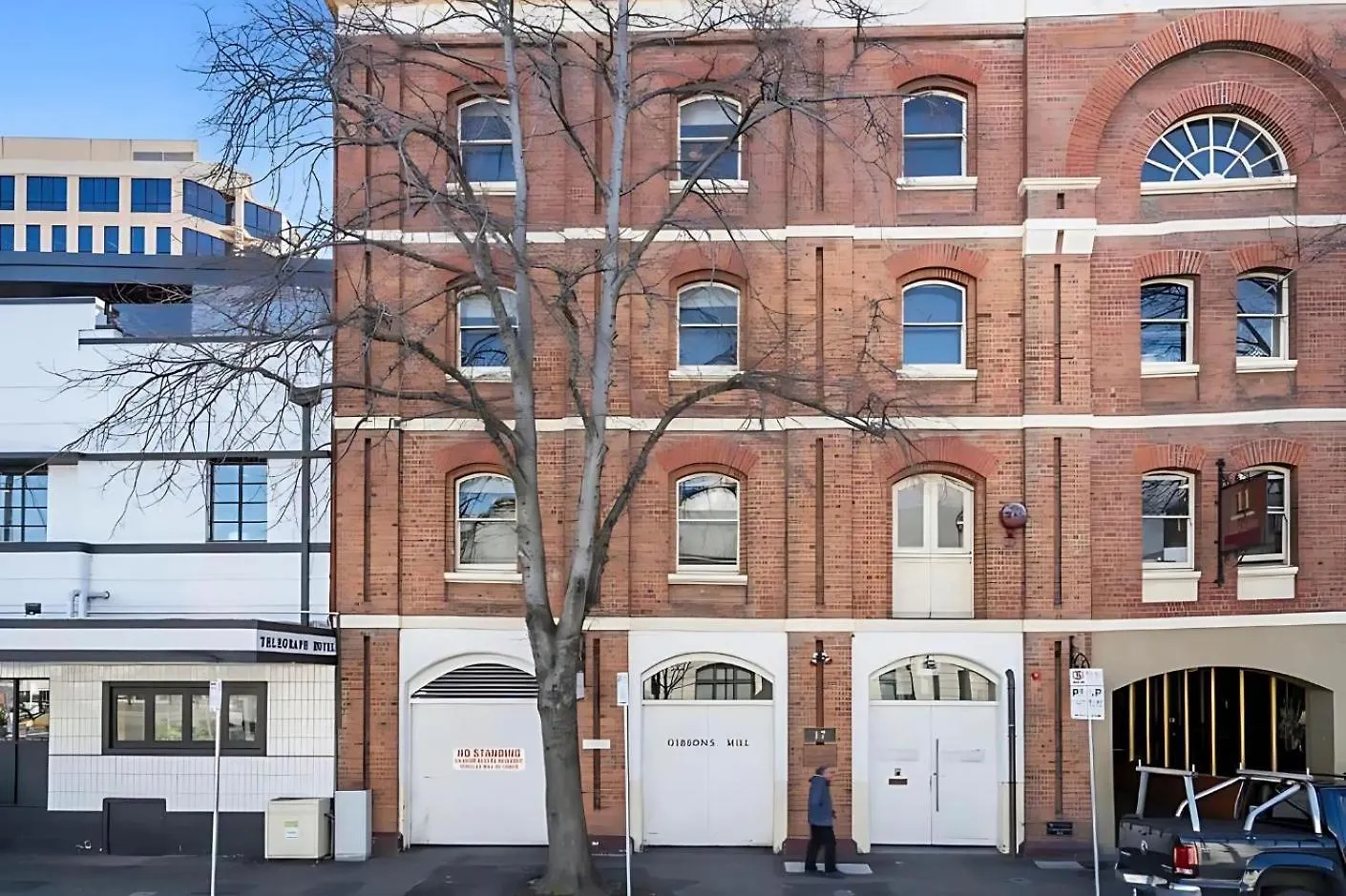 Gibson Mill Waterfront Loft Apartment - 304 Hobart